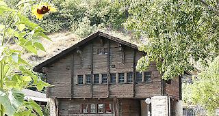 F&uuml;r die Sanierung des Burgerhauses in Gampel wird ein Nachkredit ben&ouml;tigt.