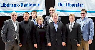 Die Kandidaten von links nach rechts: Jean-Ren&eacute; Germanier, L&eacute;onard Bender, Xavier Mottet, Iris K&uuml;ndig Stoessel, Patrick Planche, Pierre-Alain Grichting, Philippe Nantermod und Vincent Riesen.
