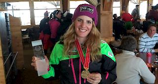 Patrizia Kummer als strahlende Siegerin.