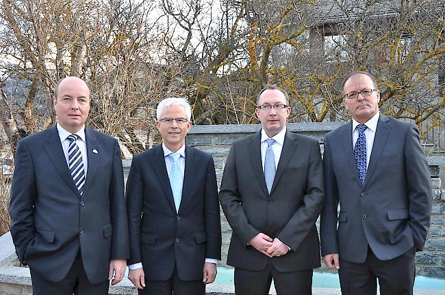 Die Präsidenten der vier fusionswilligen Gemeinden: (v.l.) Stéphane Pont (Mollens), Claude-Gérard Lamon (Montana), Nicolas Féraud (Randogne), Jean-Claude Savoy (Chermignon)