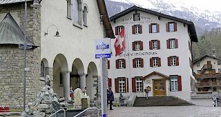 Der Zermatter Gemeinderat ist bei der Homologierung des Baureglements gefordert.