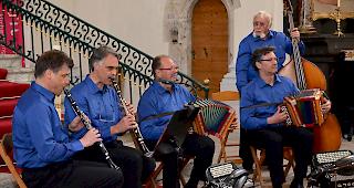 Orgel trifft Volksmusik - Kapelle Oberalp