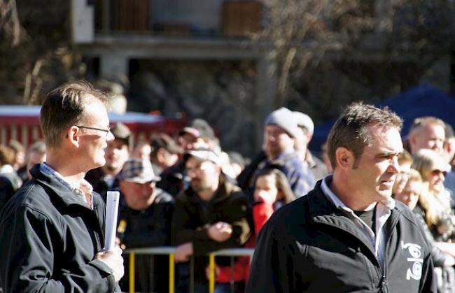 Daniel Steiner (rechts im Bild): «Einige SN-Gesossenschaften alpen erst Anfang Oktober ab.»