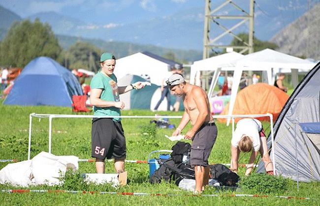 Die Besucher am Open Air Gampel dürfen sich erfahrungsgemäss auf gutes Wetter gefasst machen - so auch am Donnerstag. 