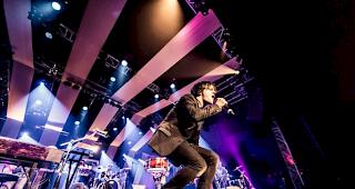 Jamie Cullum bei seinem Auftritt im Zelt.