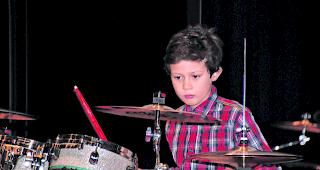 Konzentriert. Walter Greber jun. aus Susten w&auml;hrend seinem Vortrag am Samstagmittag in der Kategorie Play Along. 