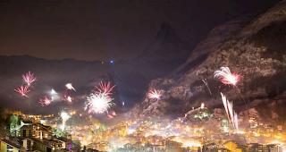 Silvester-Feuerwerk in Zermatt