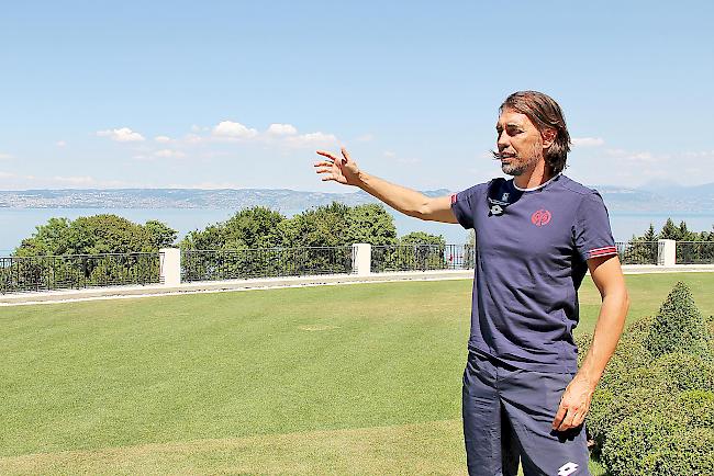 Herrliches Panorama. Martin Schmidt weilte mit Mainz 05 sechs Tage am Genfersee.