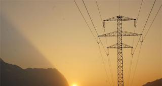 Die Arbeiten f&uuml;r die Hochspannungsleitung zwischen&nbsp;Chamoson&nbsp;und Chippis im Unterwallis m&uuml;ssen nicht unterbrochen werden. Symboolbild)