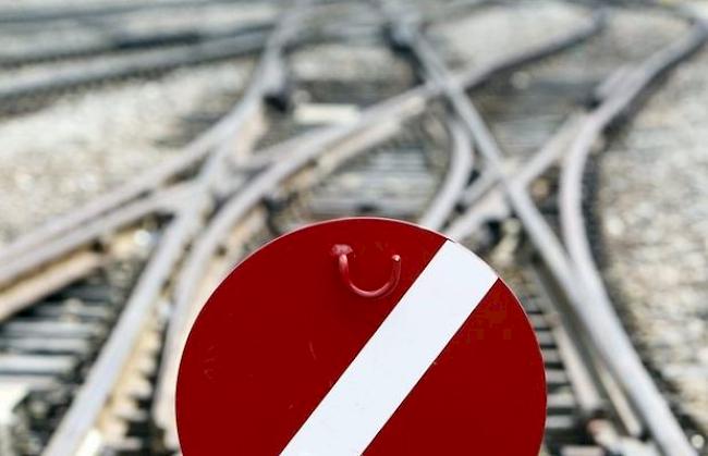 Innert zwölf Stunden traten auf dem Schienennetz der SBB rund 200 Störungen auf. (Symbolbild)