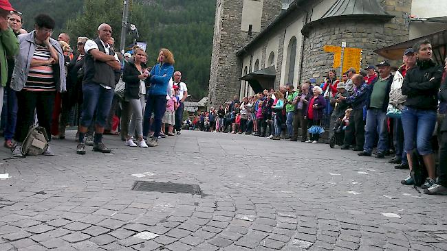 Trotz wechselhaftem Wetter: Grosser Besucherandrang in Zermatt.