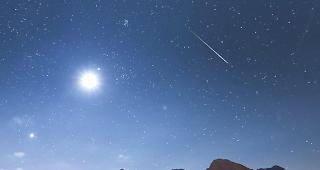 Dieses Jahr werden die Perseiden-Sternschnuppen gut zu sehen sein (im Bild: Sternwarte Arosa).