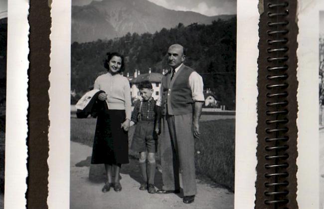 Familienfoto im Rhonesand.