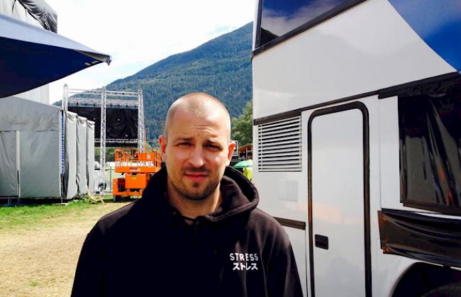 Stress nach seinem Auftritt im Backstage-Bereich des Open Air Gampel