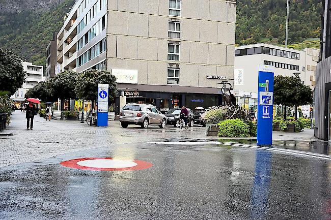 Die Parkfelder am Brückenweg sollen so rasch wie möglich entfernt werden.