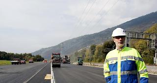 Fordernd. &laquo;Ein Effort aller Projektbeteiligten ist n&ouml;tig&raquo;, A9-Chef Martin Hutter (rechts). 