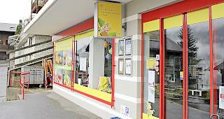 Ab Mitte Januar k&ouml;nnen im Konsum von Ausserberg auch Getr&auml;nke konsumiert werden.