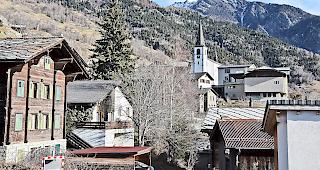 Die Ausserberger Bev&ouml;lkerung verlangte an der Urversammlung, dass die Gemeinde Kameras installiert, um Abfalls&uuml;nder zu identifizieren.