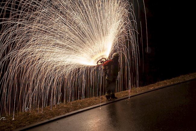 Testen des Pyro-Effektes für den Bösewicht Pyromantis