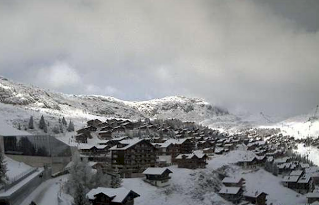 Die verschneite Bettmeralp am Sonntag.