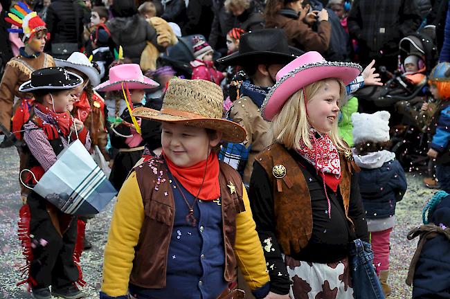 Impressionen des Natischer Kinderumzugs.