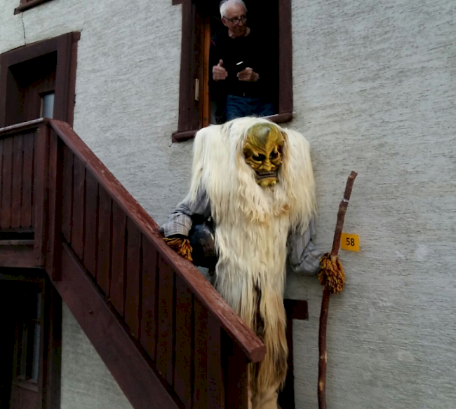 Fasnachtsumzug in Wiler im Lötschental vom Samstag.