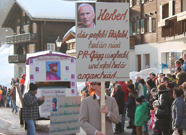 Fasnachtsumzug in Wiler im Lötschental vom Samstag.