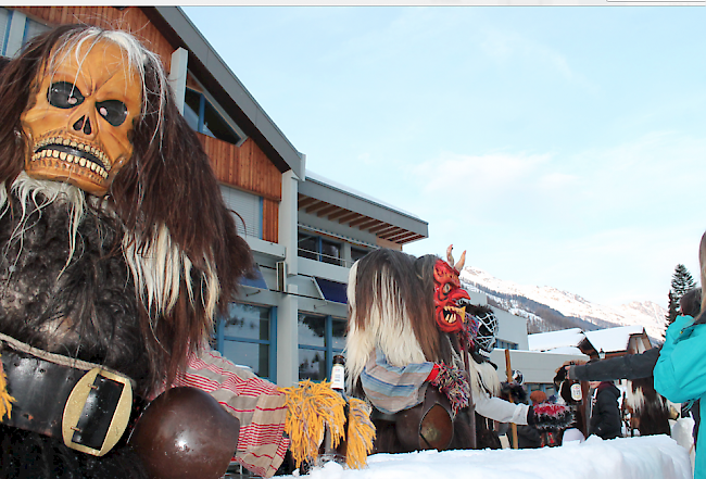 Fasnachtsumzug in Wiler im Lötschental vom Samstag.