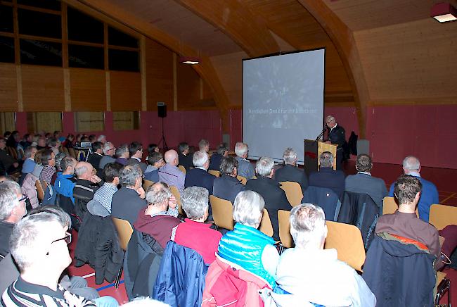 Info-Abend in der Sporthalle Oberwald.