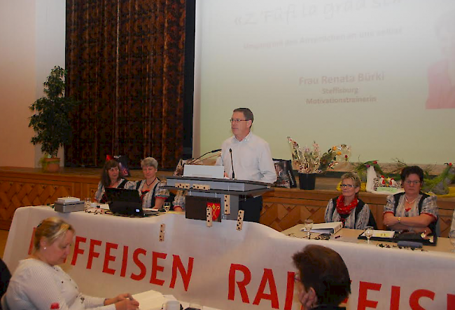 Moritz Schwery, Leiter des Landwirtschaftszentrum in Visp, freute sich über die Einladung und ...