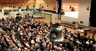 Der OCOM-Event in der Briger Simplonhalle ist wiederum gut besucht.