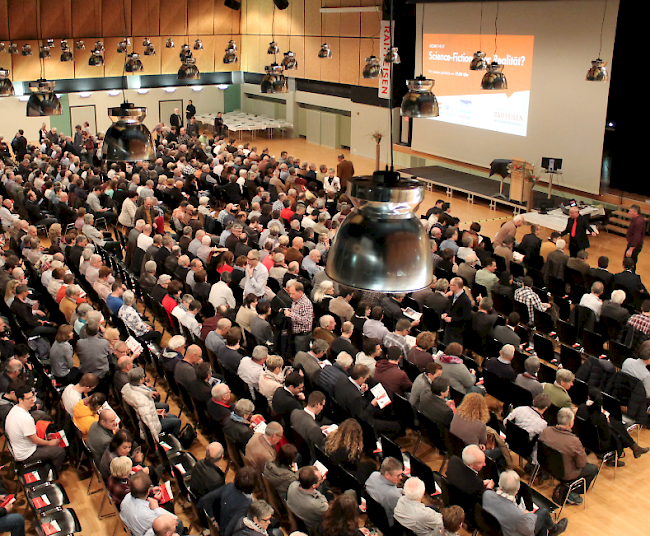 Der OCOM-Event in der Briger Simplonhalle ist wiederum gut besucht.