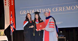 Diplom&uuml;bergabe der C&eacute;sar Ritz Colleges Switzerland.