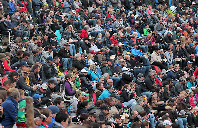 Impression vom Vifra-Stechfest vom Ostermontag in Raron.