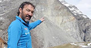 Der ehemalige Rettungschef von Randa, Yann Dupertuis, am Ort des Geschehens.