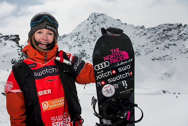 Freeride-Weltmeisterin Estelle Balet ist bei Filmaufnahmen von einer Lawine erfasst und getötet worden.