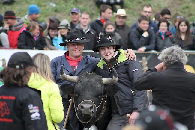 Sieger in der Kategorie 3: Fux Yvo und Sohn mit «Surprise».