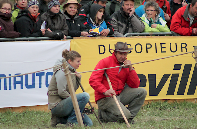 Borra Claudio und Martina Schuld bebachten das Treiben ihrer «Lava».