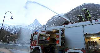 Die St&uuml;tzpunktfeuerwehr Zermatt ist f&uuml;r bis zu 40 000 Einheimische und G&auml;ste verantwortlich.