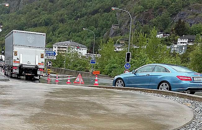 Die Umfahrung Brig war gesperrt, weil sich Regenwasser im Tunnel gestaut hatte.