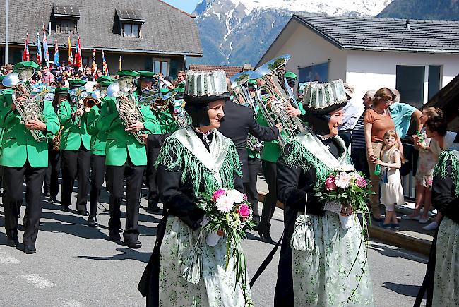 Die Musikgesellschaft Saflisch aus Termen. 