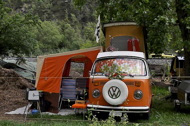 Alles dabei auf vier Rädern: Der Wunsch vieler VW-Bus-Fahrer.