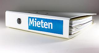 Die Sozial&auml;mter sollen den Mietverh&auml;ltnissen mehr Beachtung schenken, damit die Ausgaben f&uuml;r die Gemeinden nicht unn&ouml;tig hoch sind.