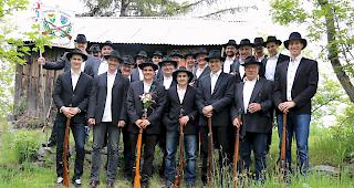 Die Sch&uuml;tzenbruderschaft auf dem Gruppenfoto.