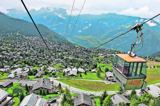 Der Gemeinderat von Bagnes hat gegen geltendes Gesetz verstossen (Bild: «Alpenstadt» Verbier).  