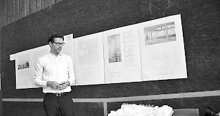 Siegerprojekt. ETH-Architekt Markus Schietsch pr&auml;sentiert an der Vernissage sein Siegerprojekt &laquo;KUMA&raquo;. 