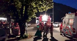 Die St&uuml;tzpunktfeuerwehr Gampel-Steg beim Bahnhof in Goppenstein.