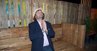 B&uuml;ne Huber von Patent Ochsner w&uuml;nscht sich eine bessere, friedlichere Stimmung im Land.