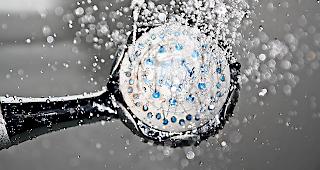 Die Duschk&ouml;pfe sollen die Kosten f&uuml;r die Aufbereitung von Warmwasser senken.