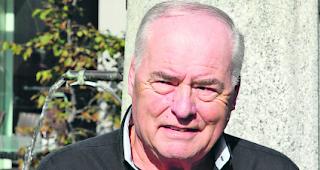 Element Wasser. Der 76-j&auml;hrige Briger Ren&eacute; Gemmet schwimmt im Sommer jeden Tag mindestens einen Kilometer.  